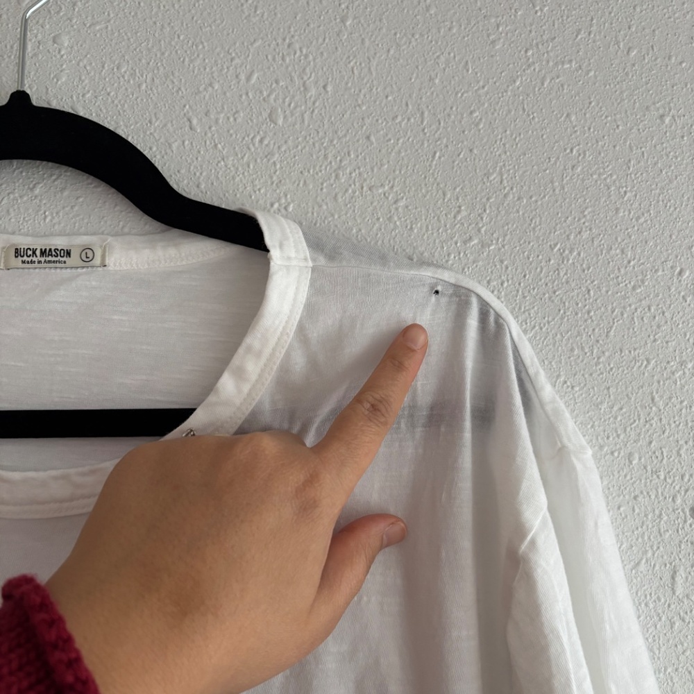 Buck Mason Curved Hem T-Shirt in White - Made in USA - Large - Picture 3 of 5